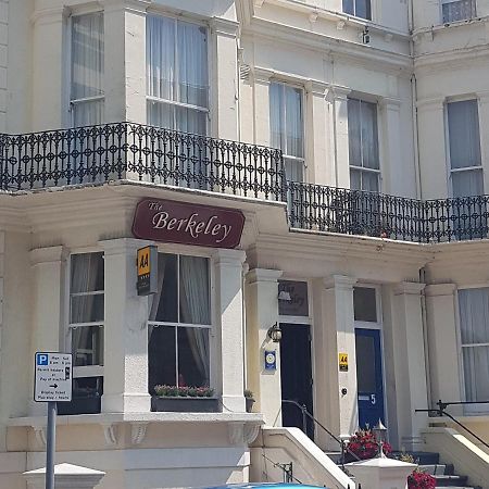 The Berkeley Guesthouse Истборн Екстериор снимка