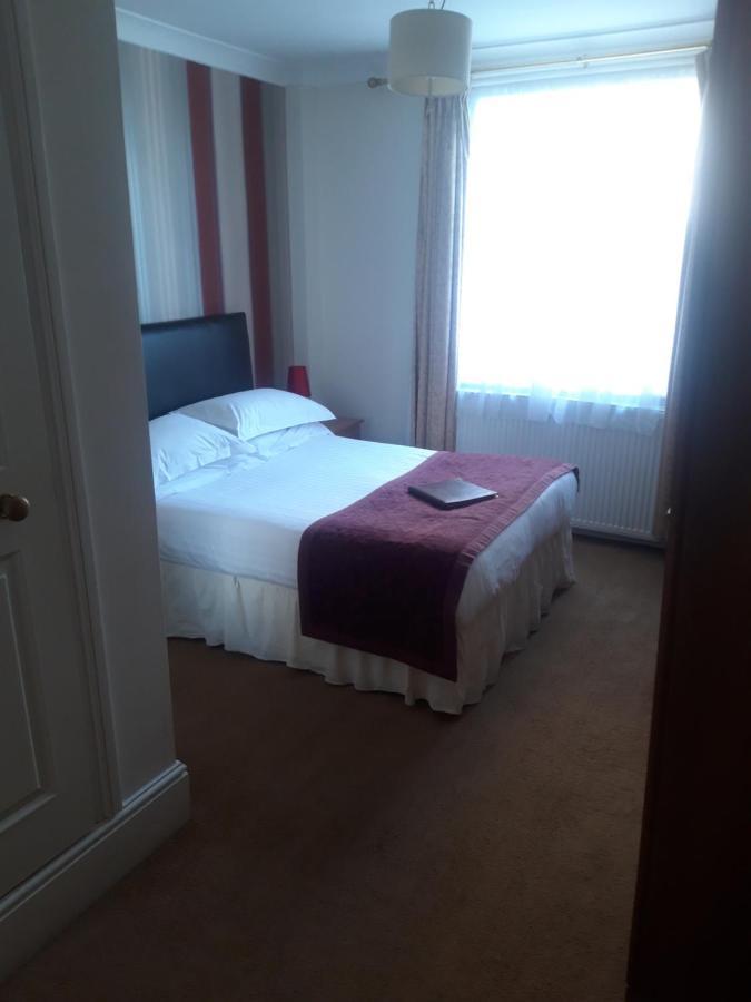 The Berkeley Guesthouse Истборн Екстериор снимка